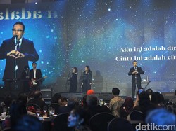 Ari Lasso Meriahkan Grand Opening The Trans Luxury Hotel Surabaya