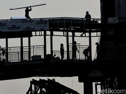 Peresmian LRT Jakarta Kelapa Gading-Manggarai Ditunda!