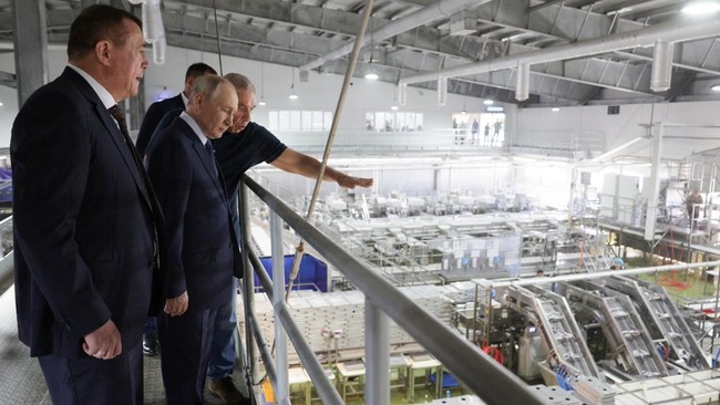 Putin Kunjungi Pulau Kuril