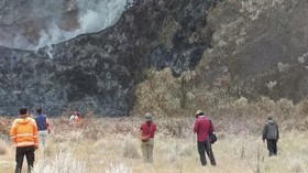 Kebakaran hutan dan lahan di kawasan Gunung Bromo dilaporkan mereda. Titik api sudah tidak lagi terlihat. Meski demikian, petugas gabungan masih terus memantau untuk memastikan tidak ada titik api yang kembali muncul.