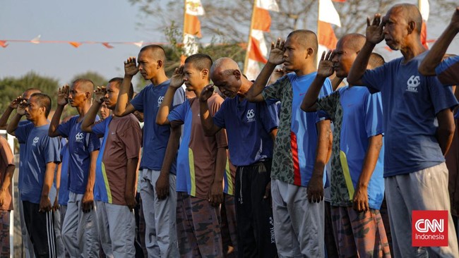 Latihan Upacara Jadi Terapi Pasien ODGJ