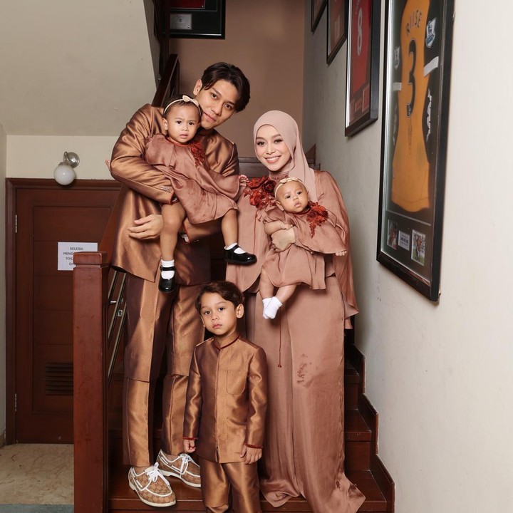 <p>Lesti Kejora dan&nbsp;Rizky Billar menikah pada April 2021. Dari pernikahan tersebut, Lesti dan Rizky dikaruniai tiga orang anak. (Foto: Instagram @lestikejora)</p>