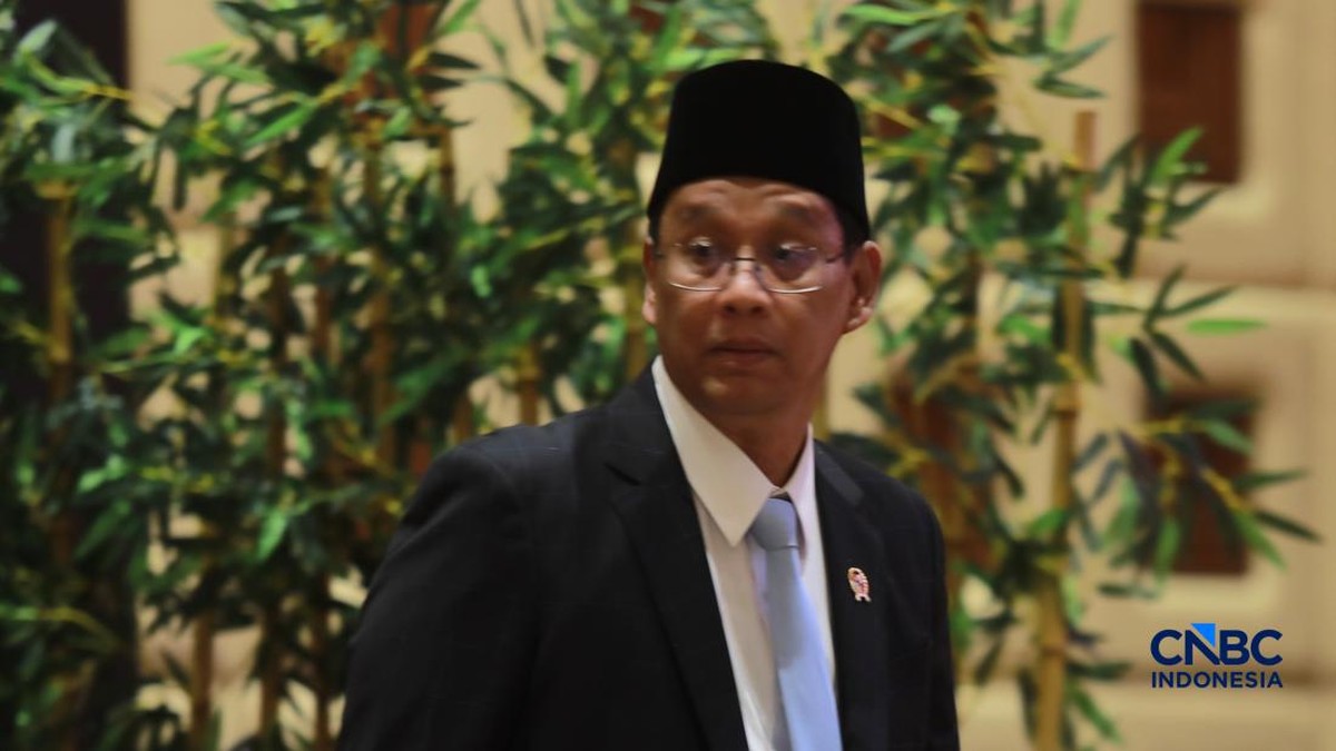 Insentif Motor Listrik Turun Jadi Rp 3 Juta/Unit, Purbaya Buka Suara