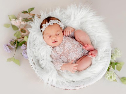 150 Nama Bayi Terinspirasi Berlian dan Artinya untuk Laki-laki dan Perempuan