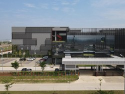 NeutraDC Gaet PLN Ekspansi Kapasitas Data Center di Cikarang hingga 200 MW