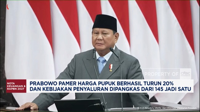 Prabowo Pamer Harga Pupuk Turun 20%, Kebijakan Penyaluran Dipangkas