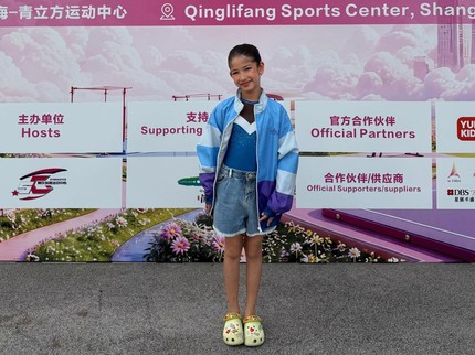 Momen Membanggakan Seraphina Anak Yasmine Wildblood Ikut Kejuaraan Gymnastik di China