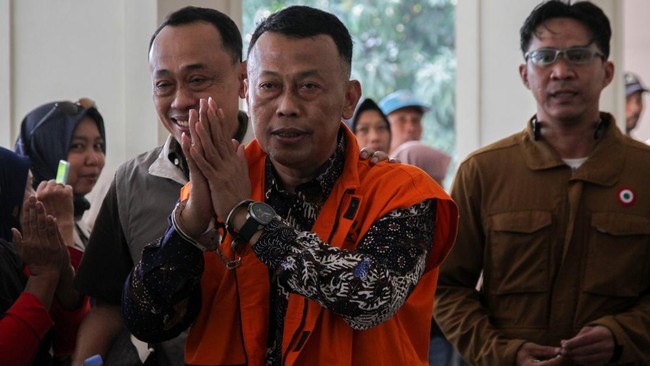 Bupati Ponorogo Sugiri Divonis 6,5 Tahun di Kasus Suap Jabatan