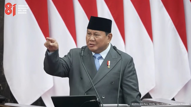 Presiden Prabowo Subianto saat berpidato di Sidang Tahunan MPR di Jakarta, Jumat (14/8).