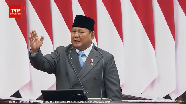 Presiden Prabowo Subianto saat berpidato di Sidang Tahunan MPR di Jakarta, Jumat (14/8).
