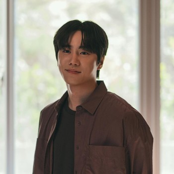 Simak Cerita Lee Jun Young Tentang Karakter Pianisnya di Four Hands, Two Sonatas