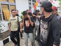 Geng Motor Bersajam Konvoi-Begal Lawan di Medan Dijemput Polisi dari Sekolah