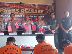Bakar Lahan untuk Bersihkan Semak Belukar, 3 Pria di OKU Timur Diamankan Polisi