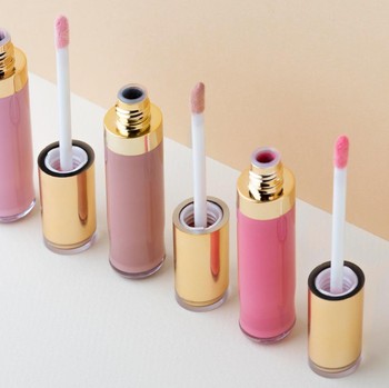 4 Manfaat Lip Oil untuk Bibir, Bukan Cuma Bikin Glossy tapi Juga Melembapkan
