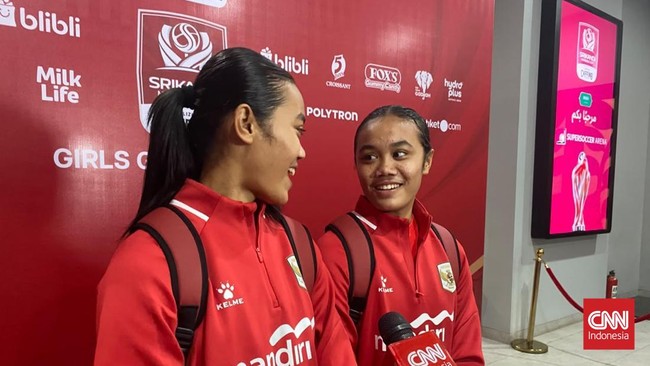Jazyln dan Jezyln Kayla penggawa Garuda Pertiwi di Srikandi Merdeka Cup 2026. (CNNIndonesia.com/ Muhammad Ikhwanuddin)