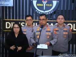Polri Perkuat Penanganan Dampak Gempa NTT, Terjunkan SAR Brimob-Tim DVI