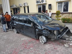 Dikejar Polisi-Massa, 2 Pencuri Tancap Gas hingga Masuk Mapolres Dumai