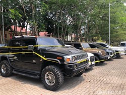 Bareskrim Kembali Segel 2 Kelab Malam di Batam, 11 Mobil Disita