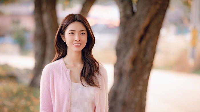 Profil Ha Young, Aktris Korea yang Curi Perhatian di Drakor Our Sticky Love