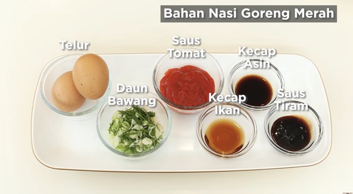 Resep nasi goreng tumpeng merah putih yang pas untuk Agustusan ala Chef Devina Hermawan.