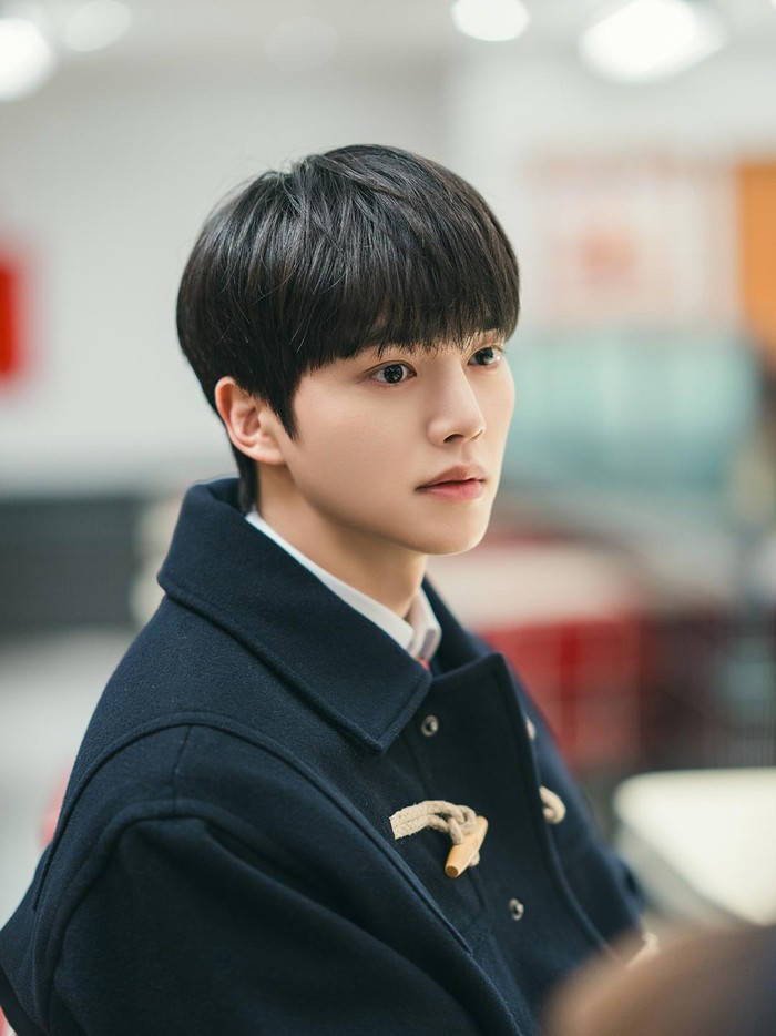 Aktor Korea Song Kang akhirnya comeback dengan membintangi drama Korea romantis dengan latar dunia musik berjudul Four Hands, Two Sonatas./ Foto: tvN