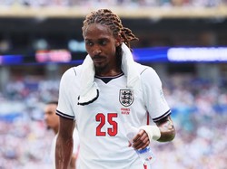 Inter Milan Resmi Datangkan Djed Spence dari Spurs