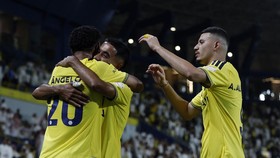 Soccer Football - Saudi Pro League - Al Nassr v Al Fateh - Al Awwal Park, Riyadh, Saudi Arabia - August 15, 2026 Al Nassr's Angelo Gabriel celebrates scoring their first goal with teammates REUTERS/Hamad I Mohammed