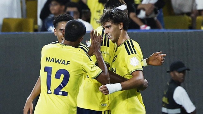 Soccer Football - Saudi Pro League - Al Nassr v Al Fateh - Al Awwal Park, Riyadh, Saudi Arabia - August 15, 2026 Al Nassr's Joao Felix celebrates scoring their second goal with teammates REUTERS/Hamad I Mohammed