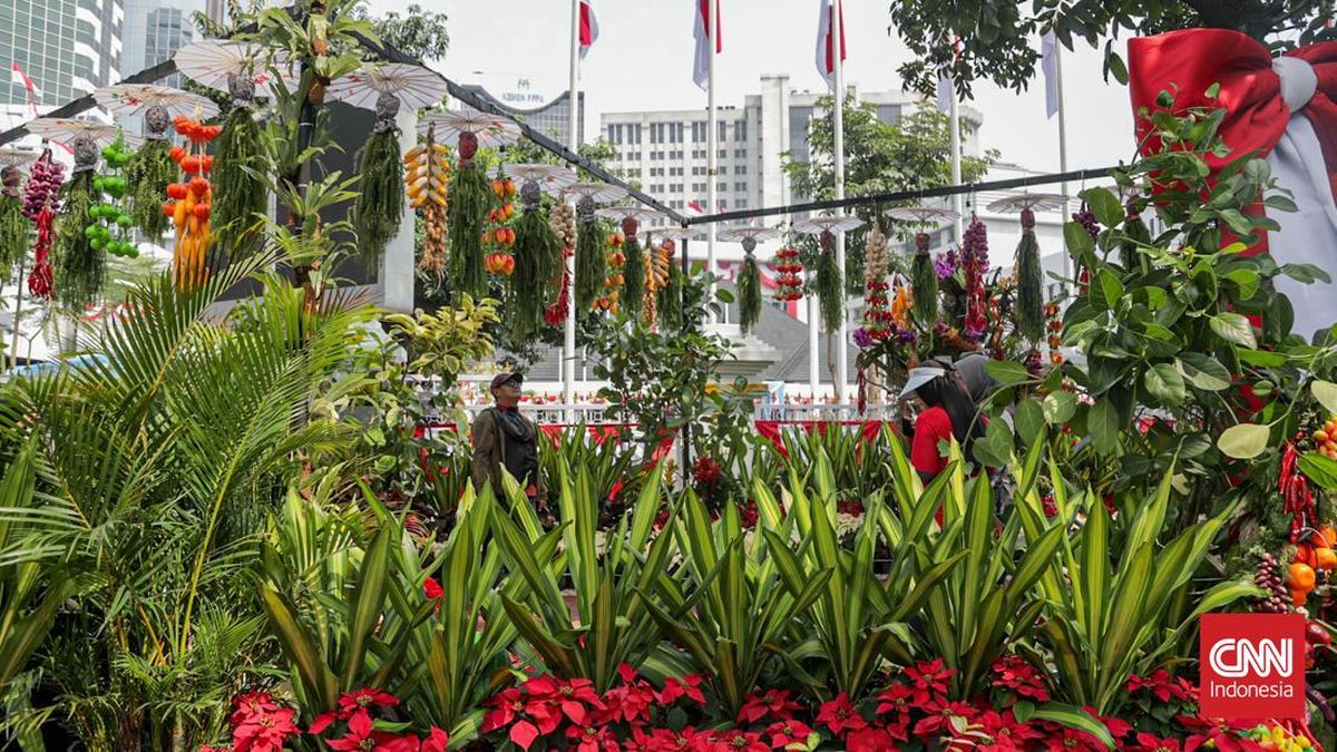 FOTO: Instalasi Panen Raya di Taman Polkam 81