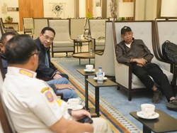 Presiden Perintahkan Darurat Gempa NTT, Wamensos Turun ke Lokasi