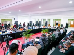 Rakor Bencana, Wamensos: Jangan Biarkan Warga Terdampak Hadapi Sendirian