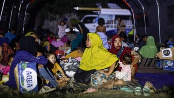 BNPB mencatat lebih dari 5.000 warga mengungsi setelah gempa magnitudo 7,7 mengguncang wilayah Nagekeo, Nusa Tenggara Timur (NTT), Sabtu (15/8).