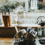 7 Daftar Peralatan Dapur yang Harus Diganti Lebih Sering