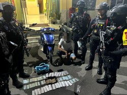 Polisi Tangkap Pengedar Obat Keras di Jakpus, Ratusan Butir Tramadol Disita