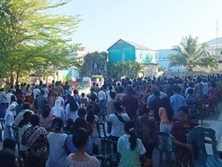 Misa di Bawah Langit Flores, Umat Khusyuk Berdoa Setelah Gempa M 7,7