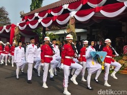 Sosok Anastasya Pembawa Baki HUT RI di Sumsel: Kenal Paskibraka Sejak SD