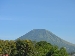Gunung Lokon, Highland Tomohon yang Bikin Betah Menjauh dari Hiruk Pikuk Kota