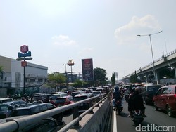 Akses Menuju Festival Perahu Bidar 7 Ulu Palembang Macet Parah