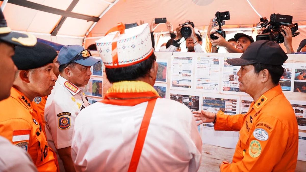 Mendagri Tito Minta Pemda Percepat Pendataan Dampak Gempa NTT