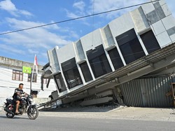 Korban Tewas Gempa M 7,7 di Flores Capai 68 Orang