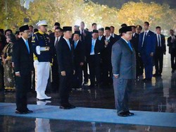 Momen Prabowo Pimpin Ziarah Nasional dan Renungan Suci di TMPNU Kalibata