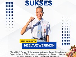 Putri Papua Jadi Pembawa Baki Upacara Penurunan Bendera HUT ke-81 RI, Ini Profilnya