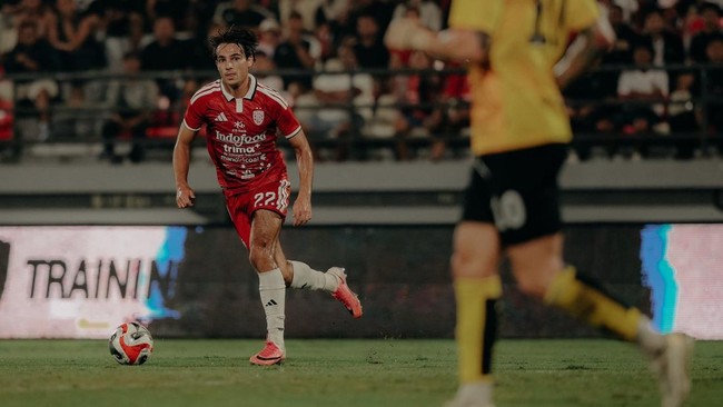 Bali United kalah 1-2 dari Sabah FC dalam turnamen Dewata Challenge Series 2026 di Stadion Kapten I Wayan Dipta, Giayar, Bali pada 13 Agustus 2026.