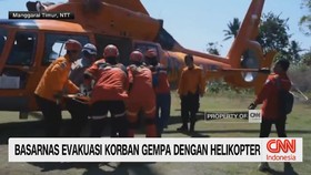 Basarnas Evakuasi Korban Gempa dengan Helikopter