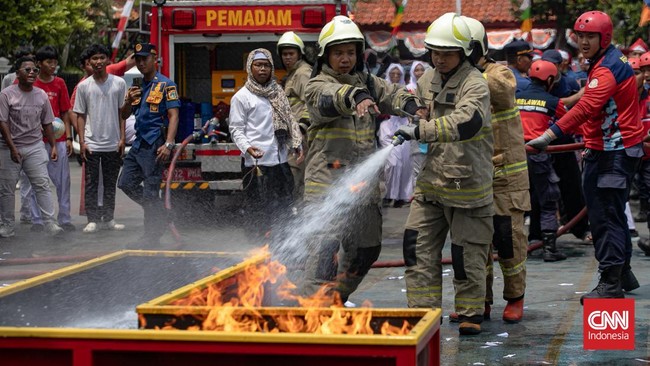 Drama Gerakan Warga Cegah Kebakaran