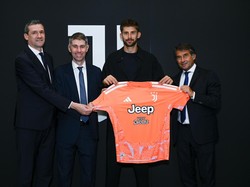 Juventus Dapatkan Vicario dari Tottenham
