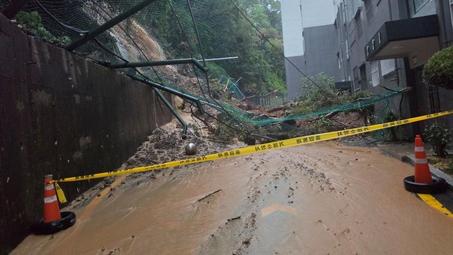 Hujan Lebat dan Tanah longsor Melanda Korea Selatan