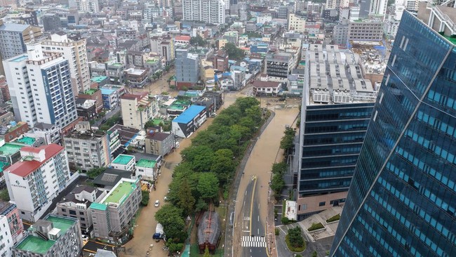 Hujan Lebat dan Tanah longsor Melanda Korea Selatan