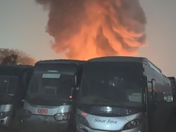 Awal Mula Kebakaran Pangkalan di Cikarang hingga 50 Bus Hangus