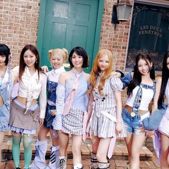 Profil OURBIRTHDAY, Grup Baru Sub-Label JYP Entertainment yang Baru Debut